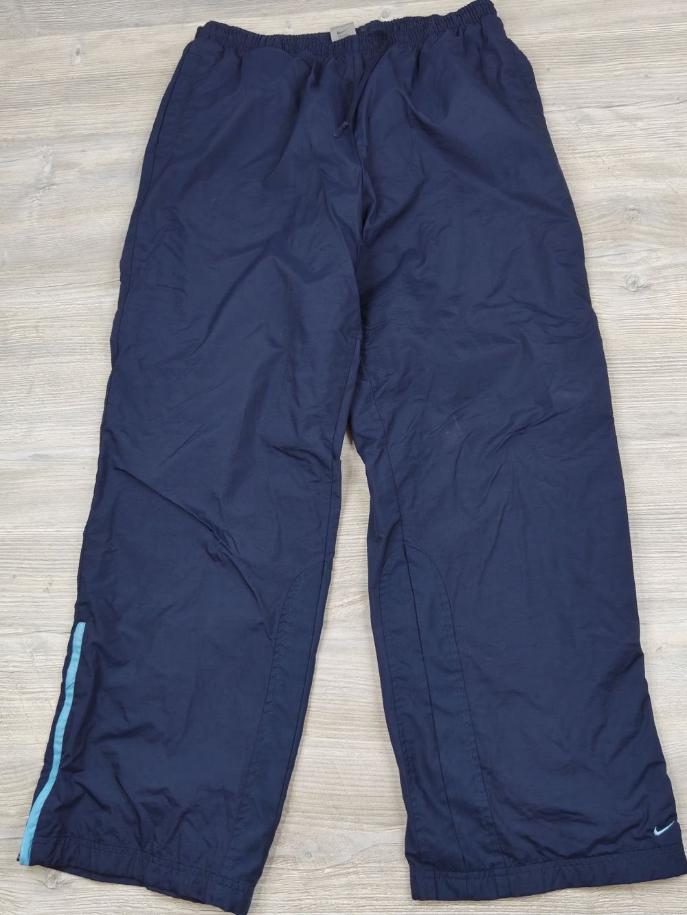 Vintage Nike Womens L (12-14) Navy Blue Lined Track Pants Windbreaker, Ankle Zip